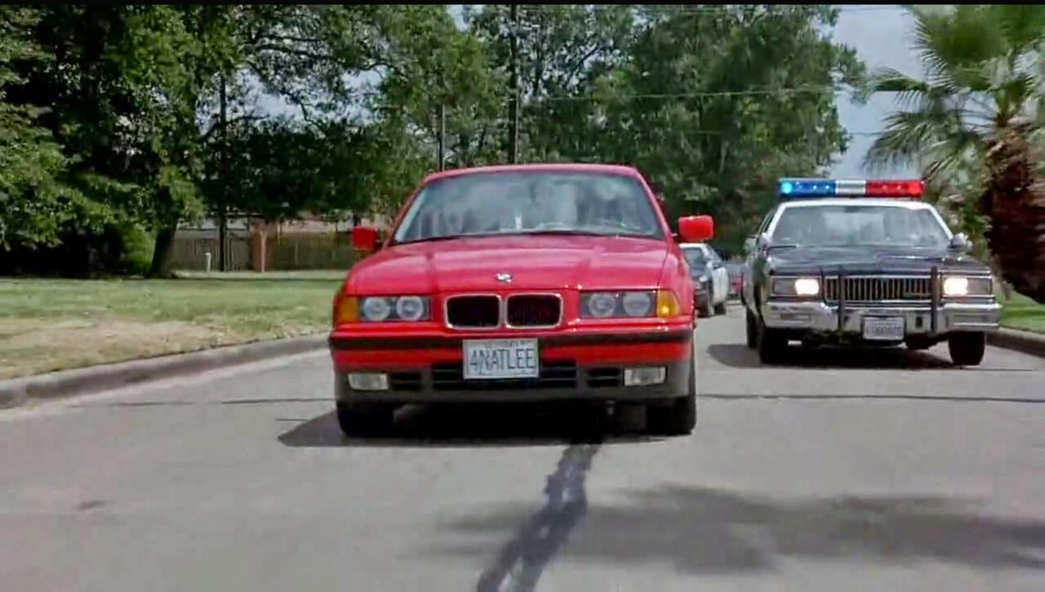 От 1 июля 1994 г. Погоня 1994 БМВ. BMW 3 погоня 1994\.